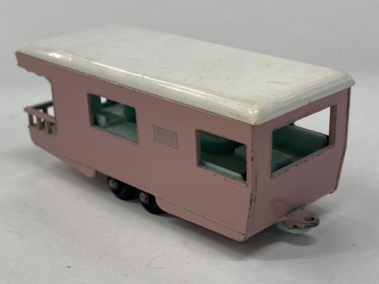 VINTAGE MATCHBOX TOYS TRAILER CARAVAN #23 (1 of 3)
