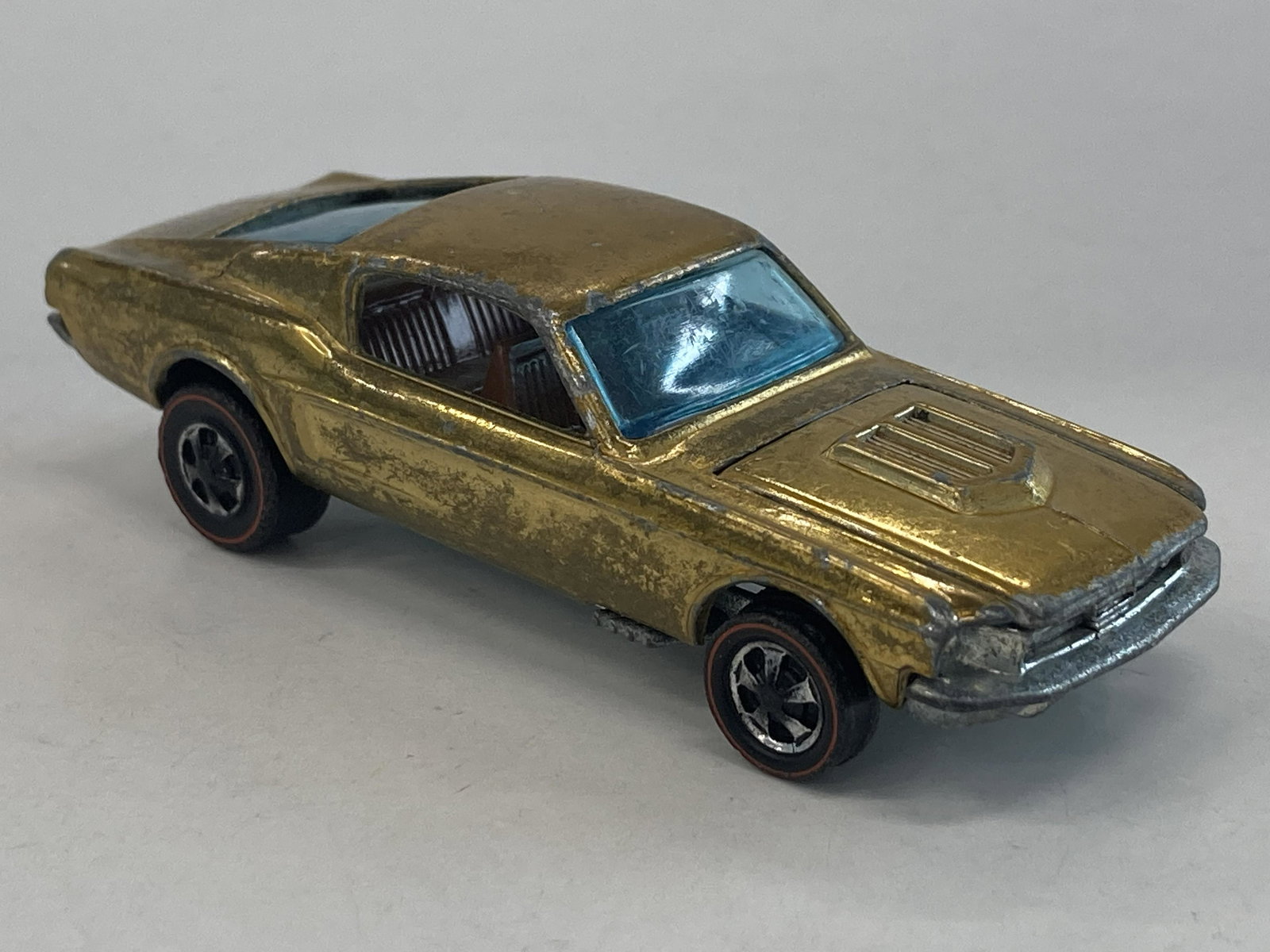 1967 MATTEL HOT WHEELS CUSTOM MUSTANG (1 of 3)