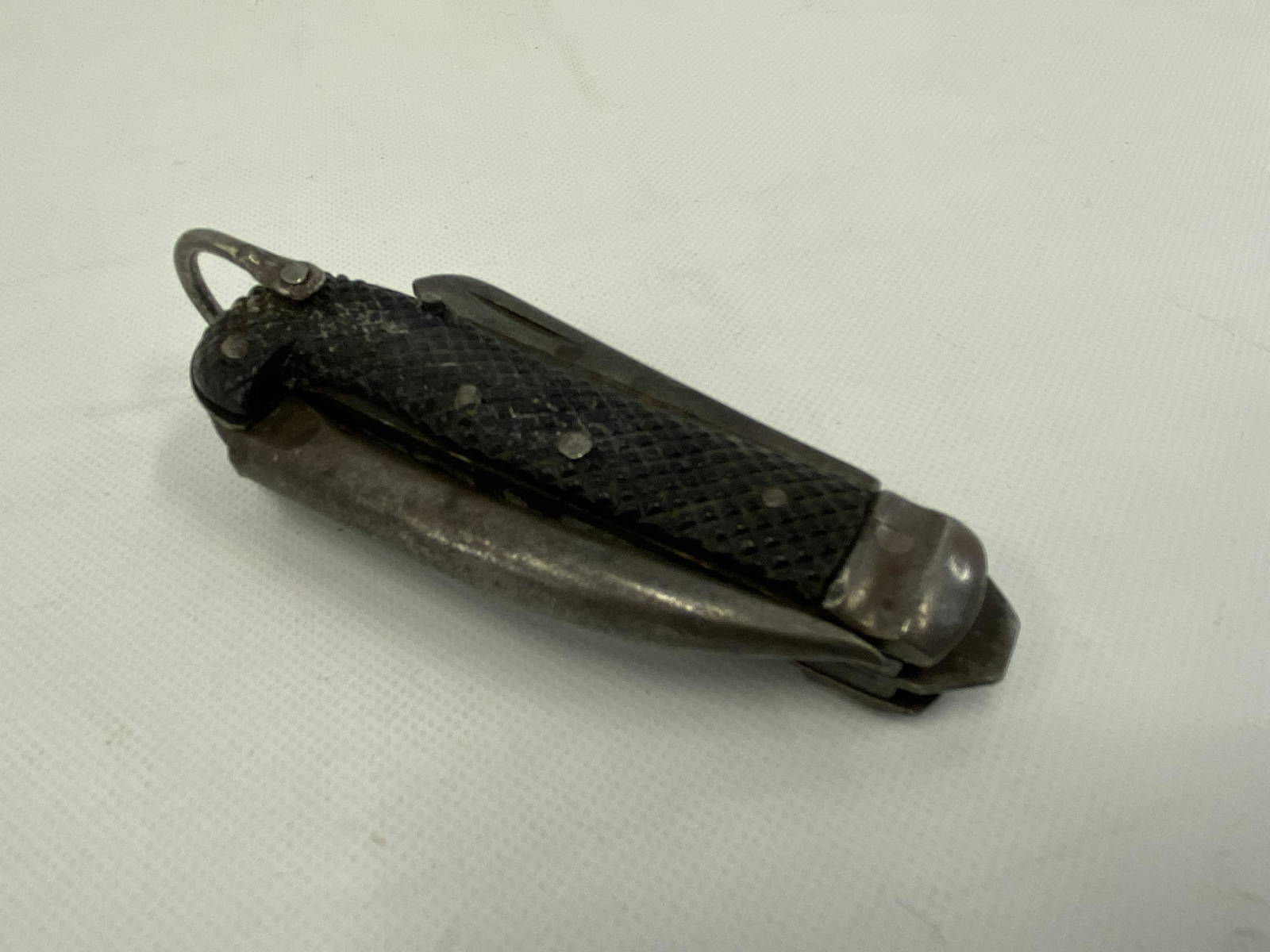 193945 Ww2 Canada Pocket Knife Dated 1944 Auction
