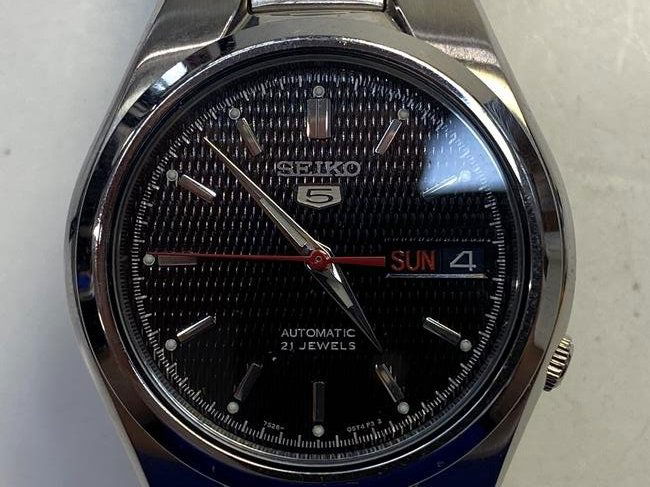 SEIKO 7526-02F0 AUTOMATIC MENS WATCH (1 of 5)