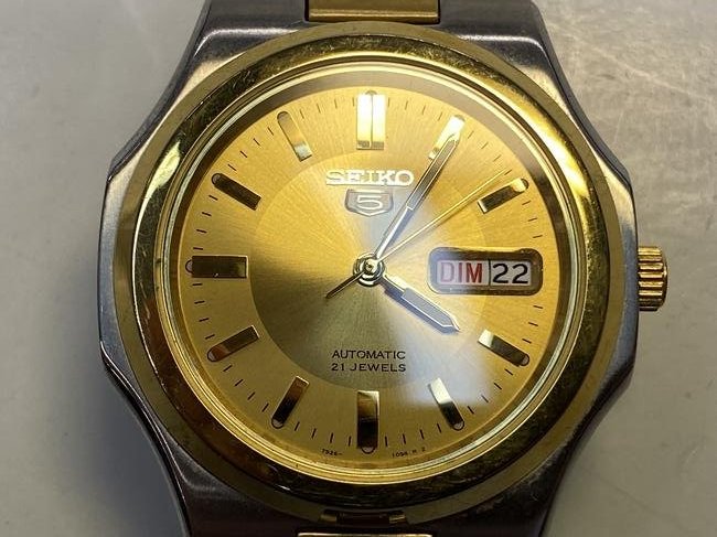 SEIKO 7526-03R0 AUTOMATIC MENS WATCH (1 of 5)