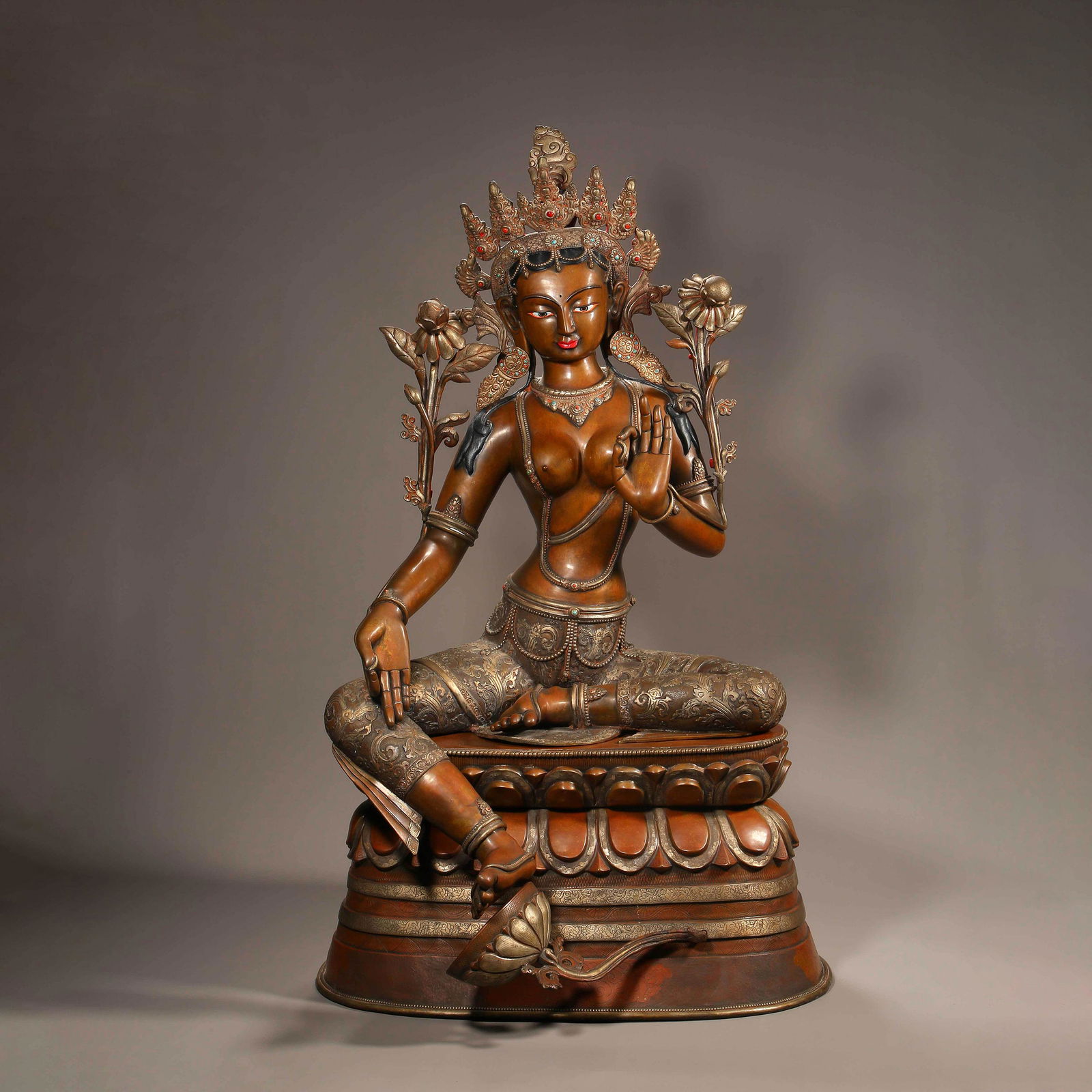 Qing Dynasty bronze inlaid silver inlaid gem green seated statue of Tara (1 of 20)