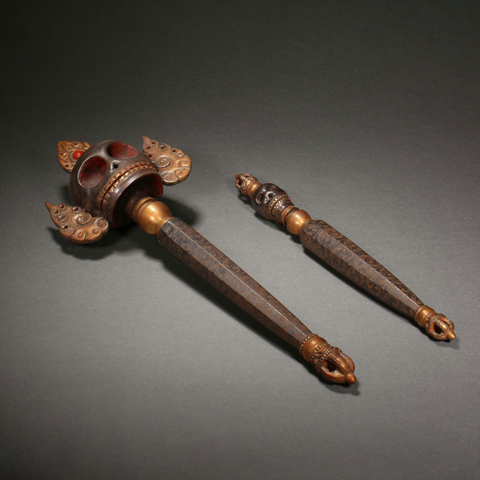 Qing Dynasty A pair of gilt iron corpse forest staff (1 of 12)