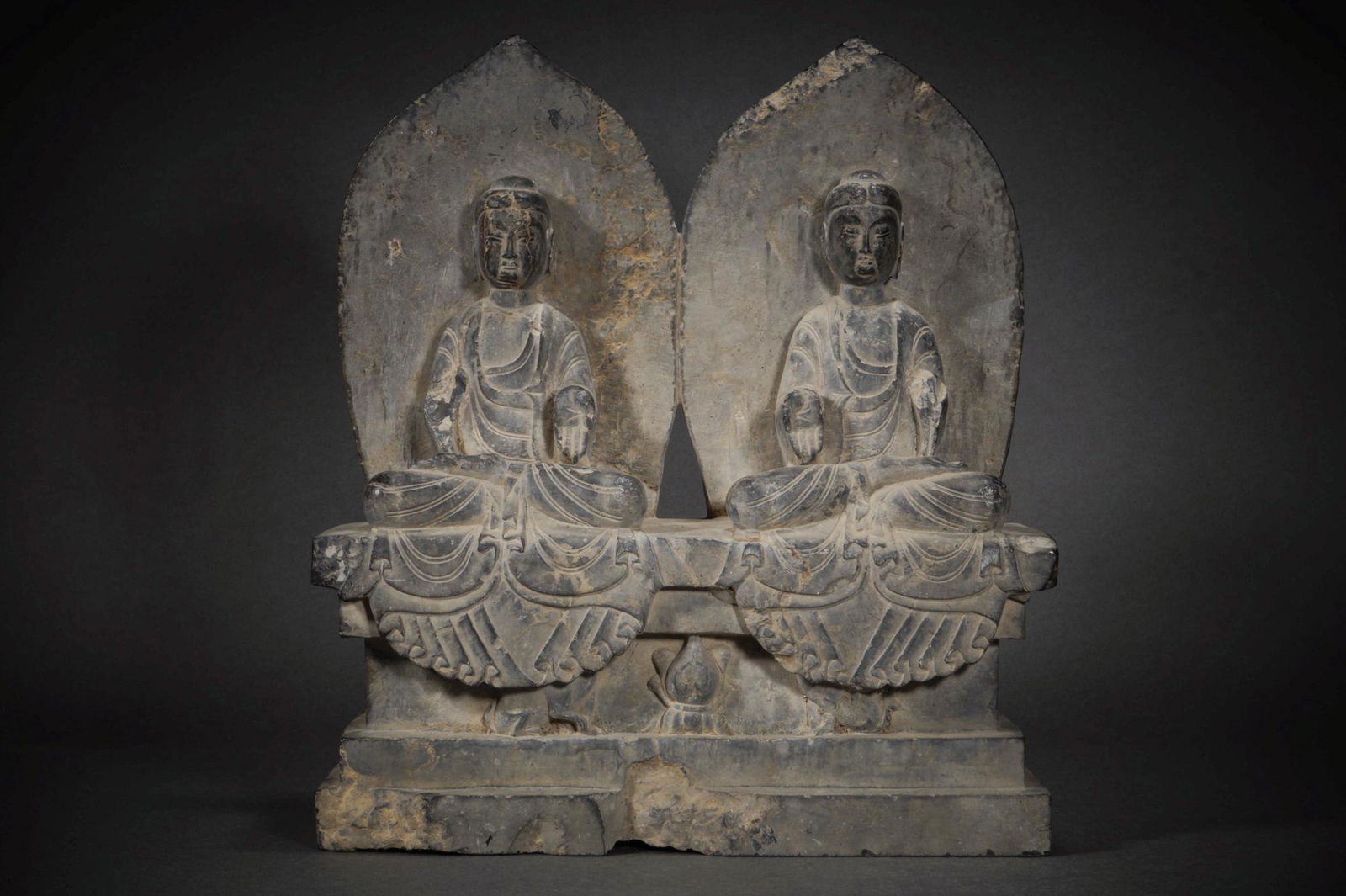 Northern Wei Dynasty Blue Stone Buddha Statue (1 of 11)