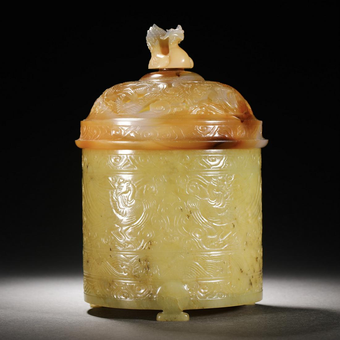 Han Dynasty Hetian Jade Beast Head Jar (1 of 12)
