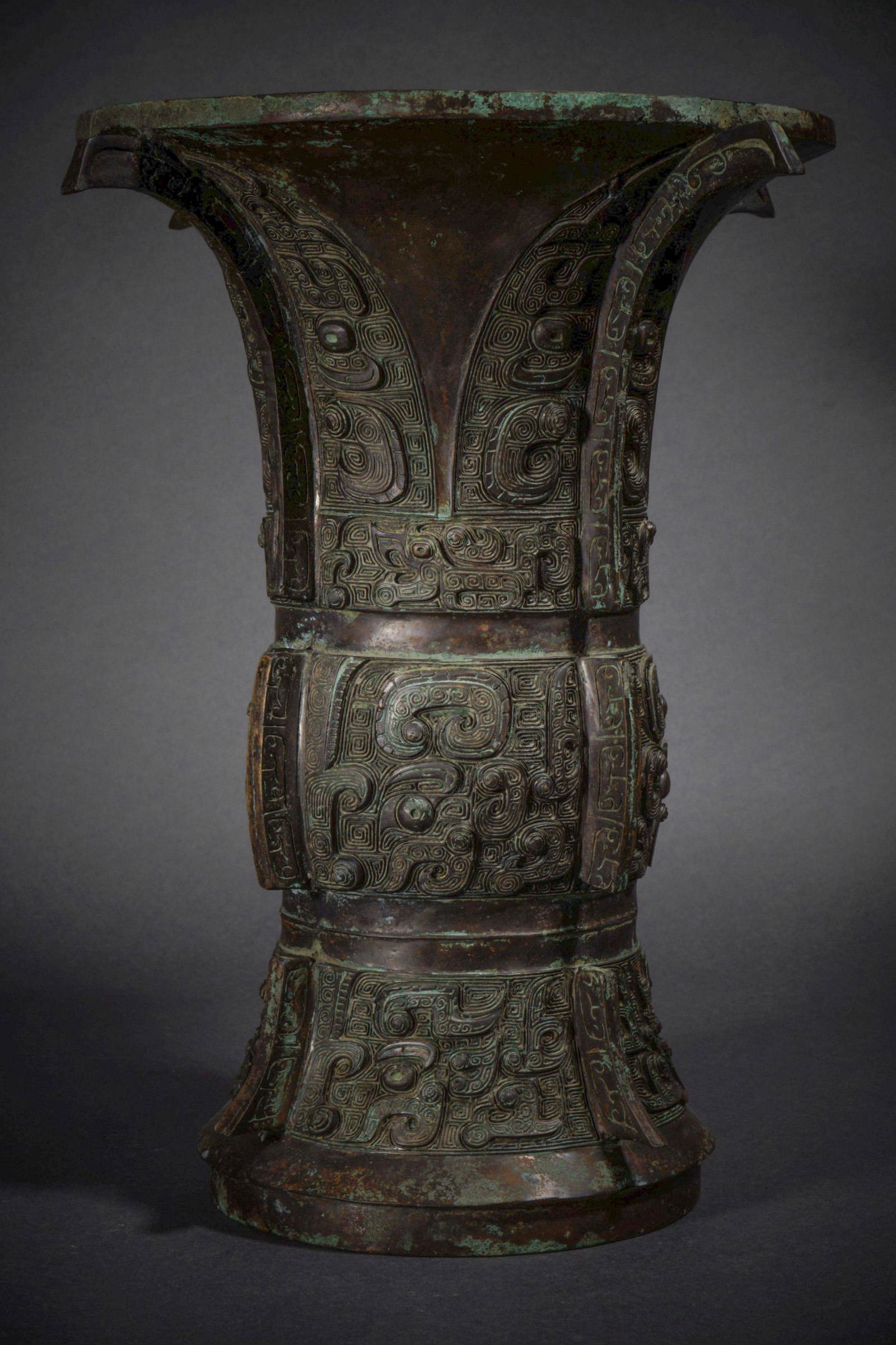 Han Dynasty bronze utensils (1 of 15)