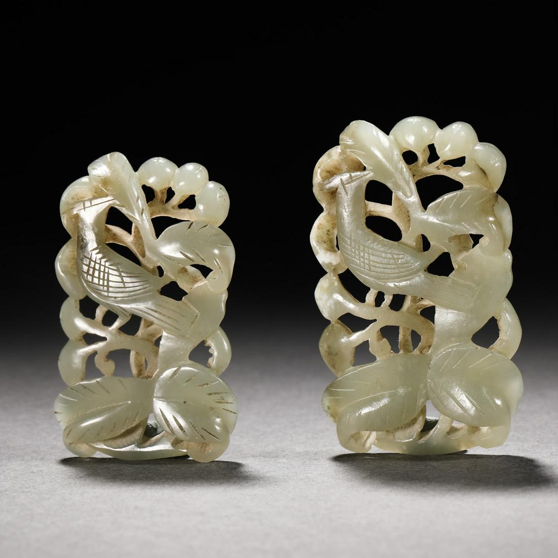 Liao Dynasty Hetian jade bird and jade pendant (1 of 4)