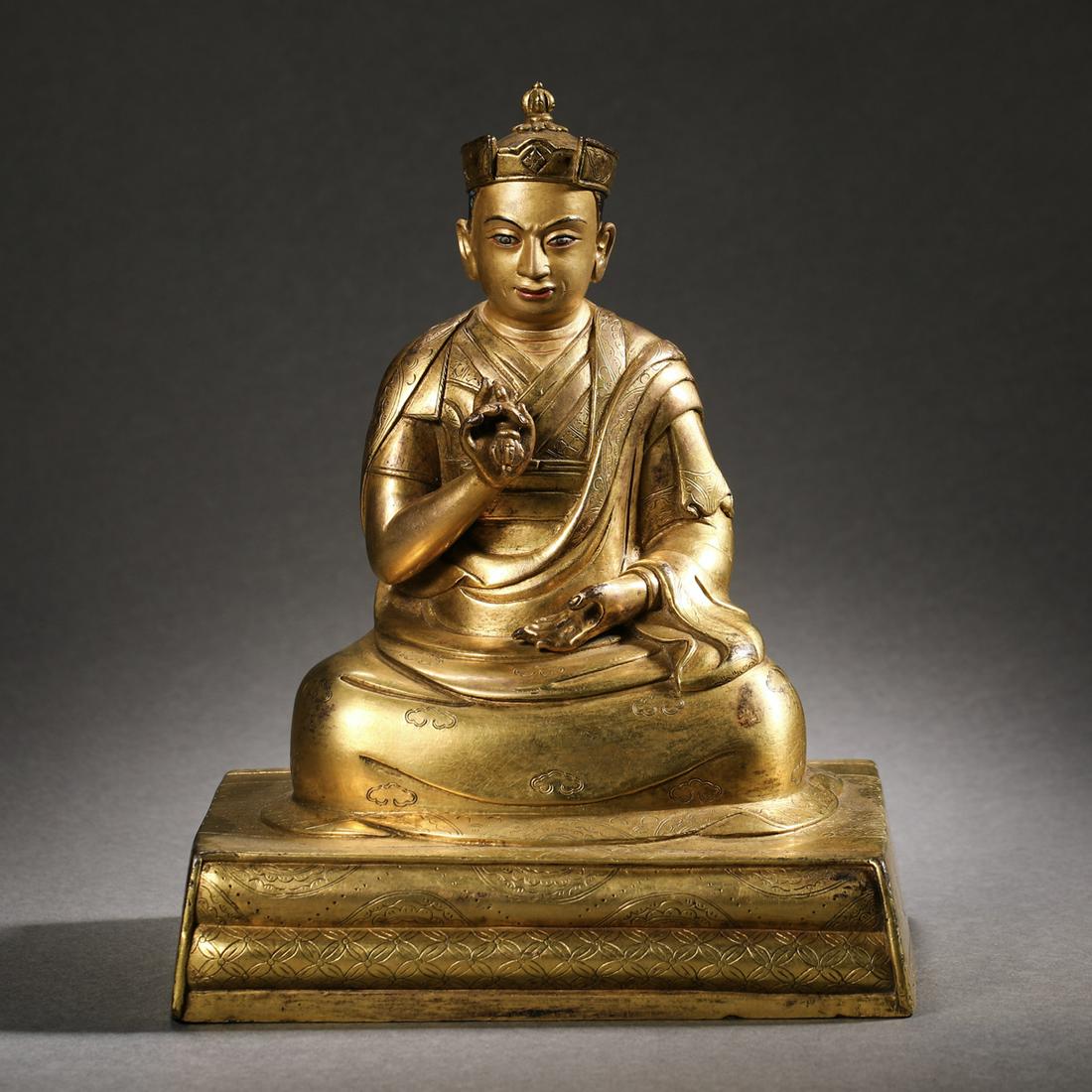 Qing Dynasty Gilt Master Buddha Statue (1 of 12)
