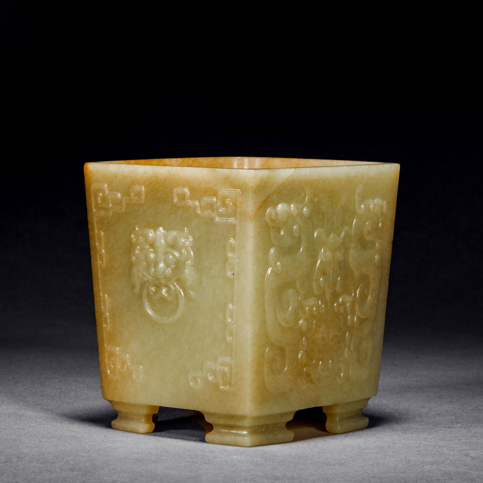 Tang Dynasty, Hetian Jade Beast Pattern Pen Washing (1 of 10)