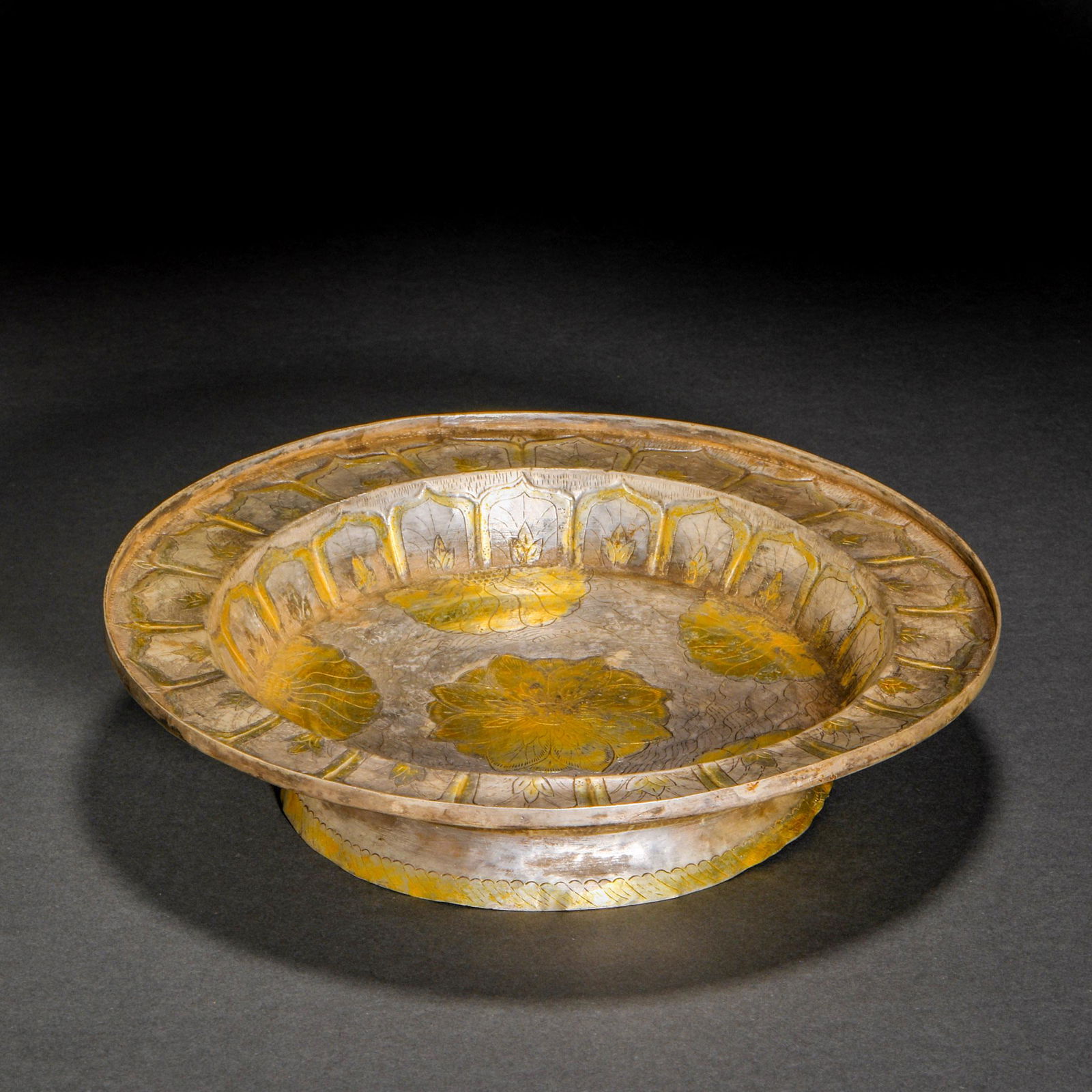Tang Dynasty, Silver Gilt Flower Plate (1 of 11)