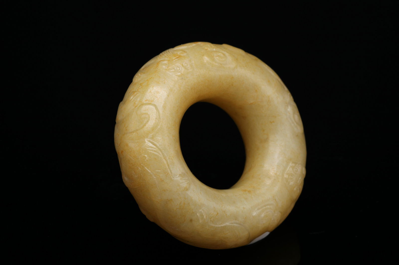 A Yellow Jade Ring, Huan, Song or Ming Dynasty (Private English Collection) (1 of 6)