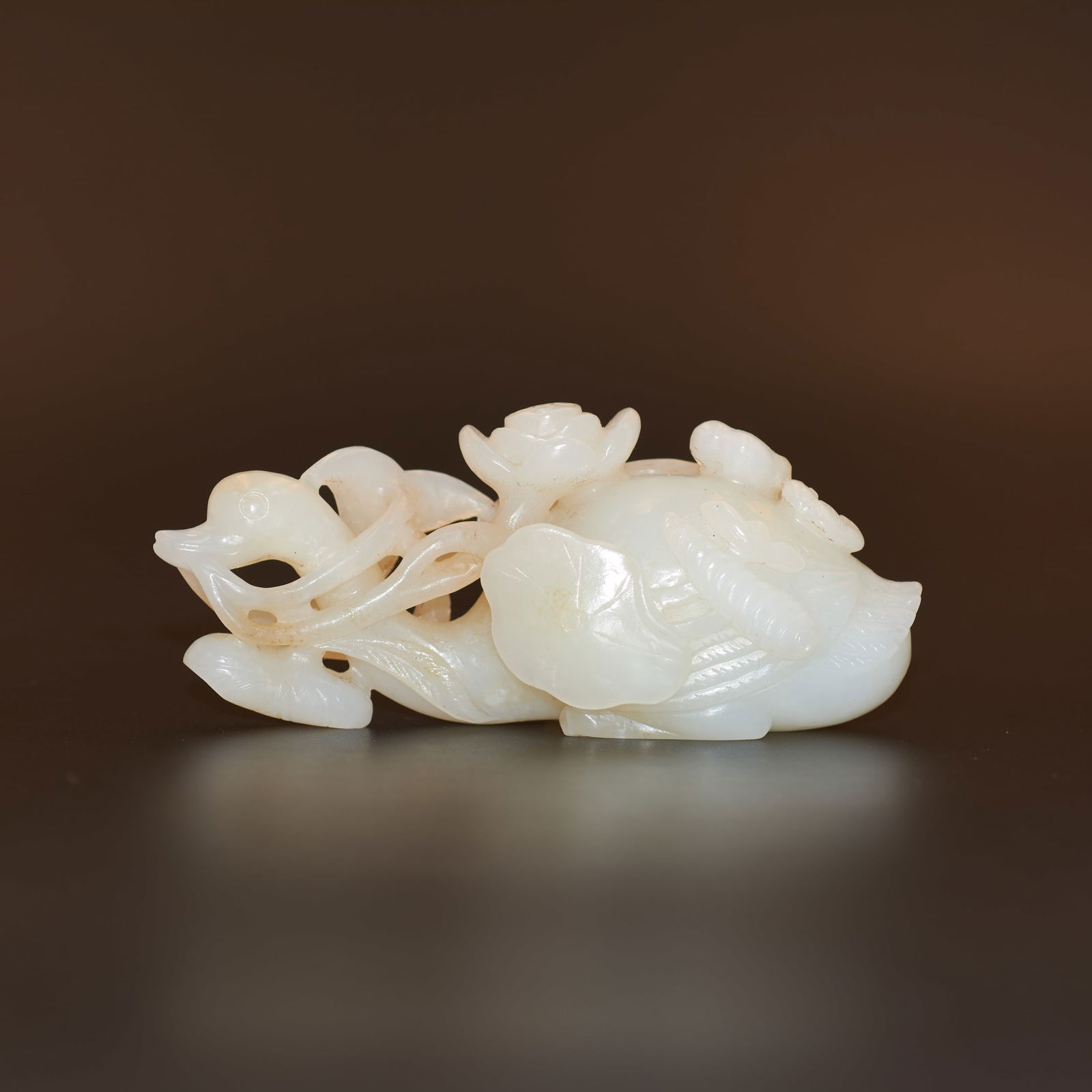 A white jade carving 'goose', Qing Dynasty (private English collection) (1 of 7)