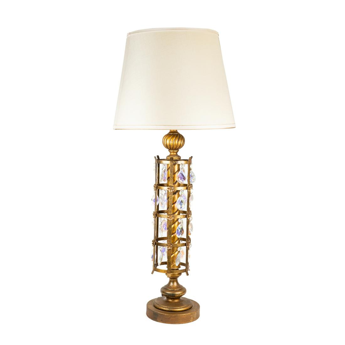 Contemporary Teardrop Pendant Twisted Metal Table Lamp (1 of 5)