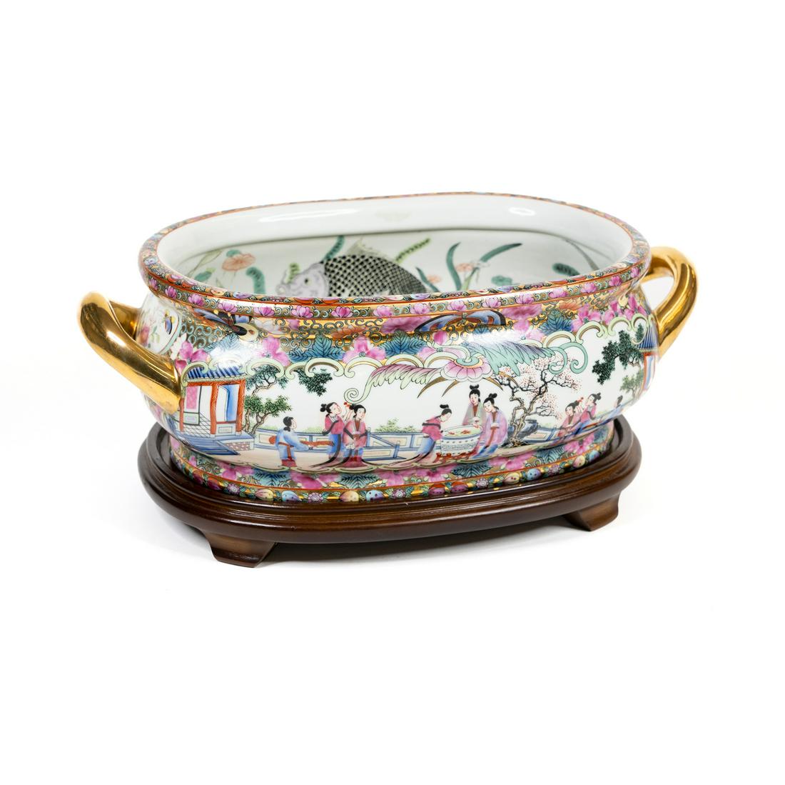 Chinese Ceramic Foot Bath on Stand (1 of 10)