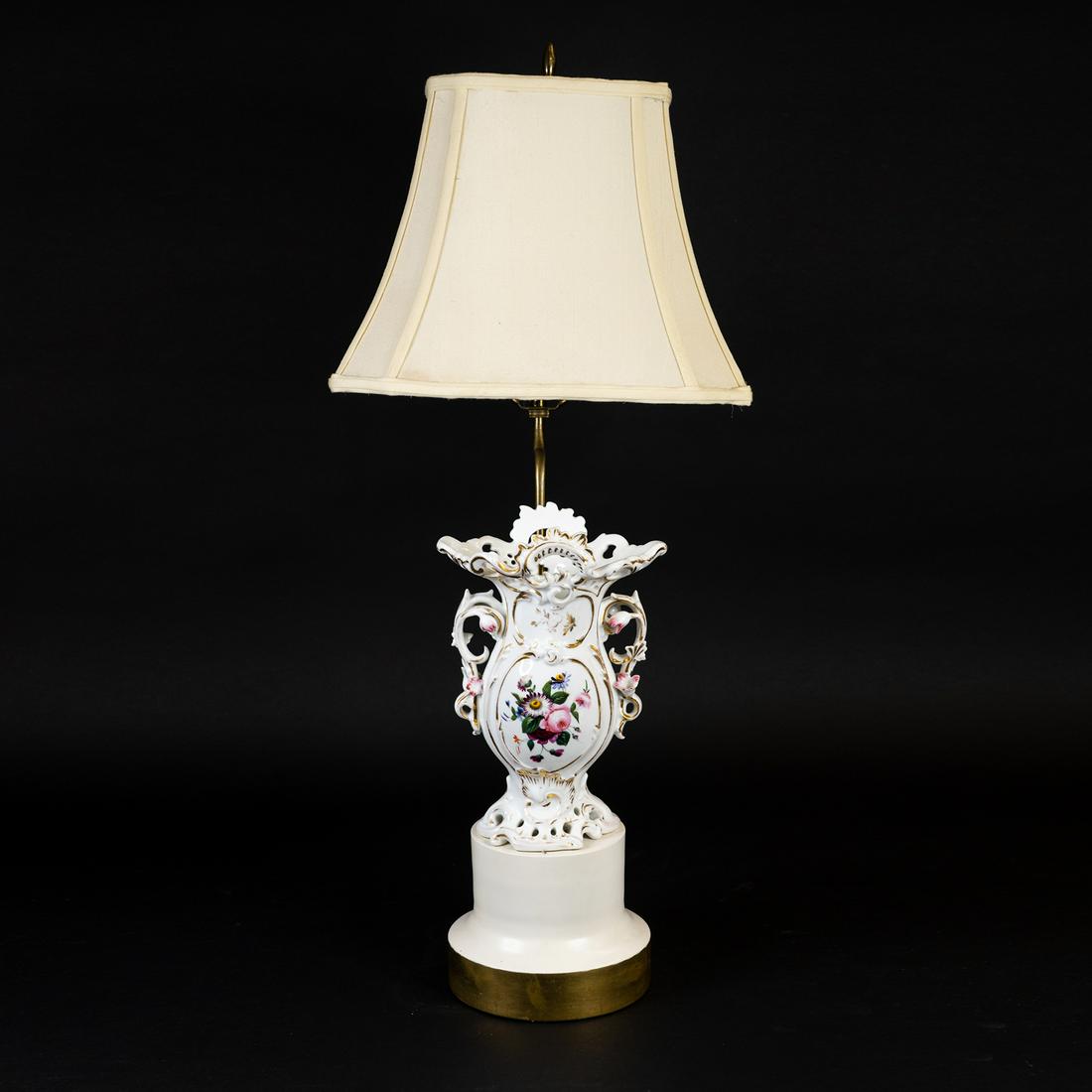 Old Paris Style Floral Table Lamp (1 of 7)