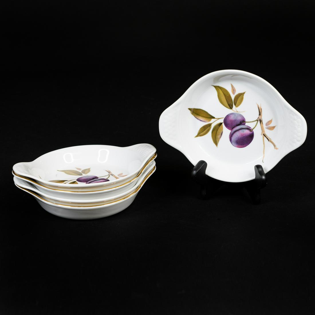 (5) Royal Worcester 'Evesham' Au Gratin Dishes (1 of 5)