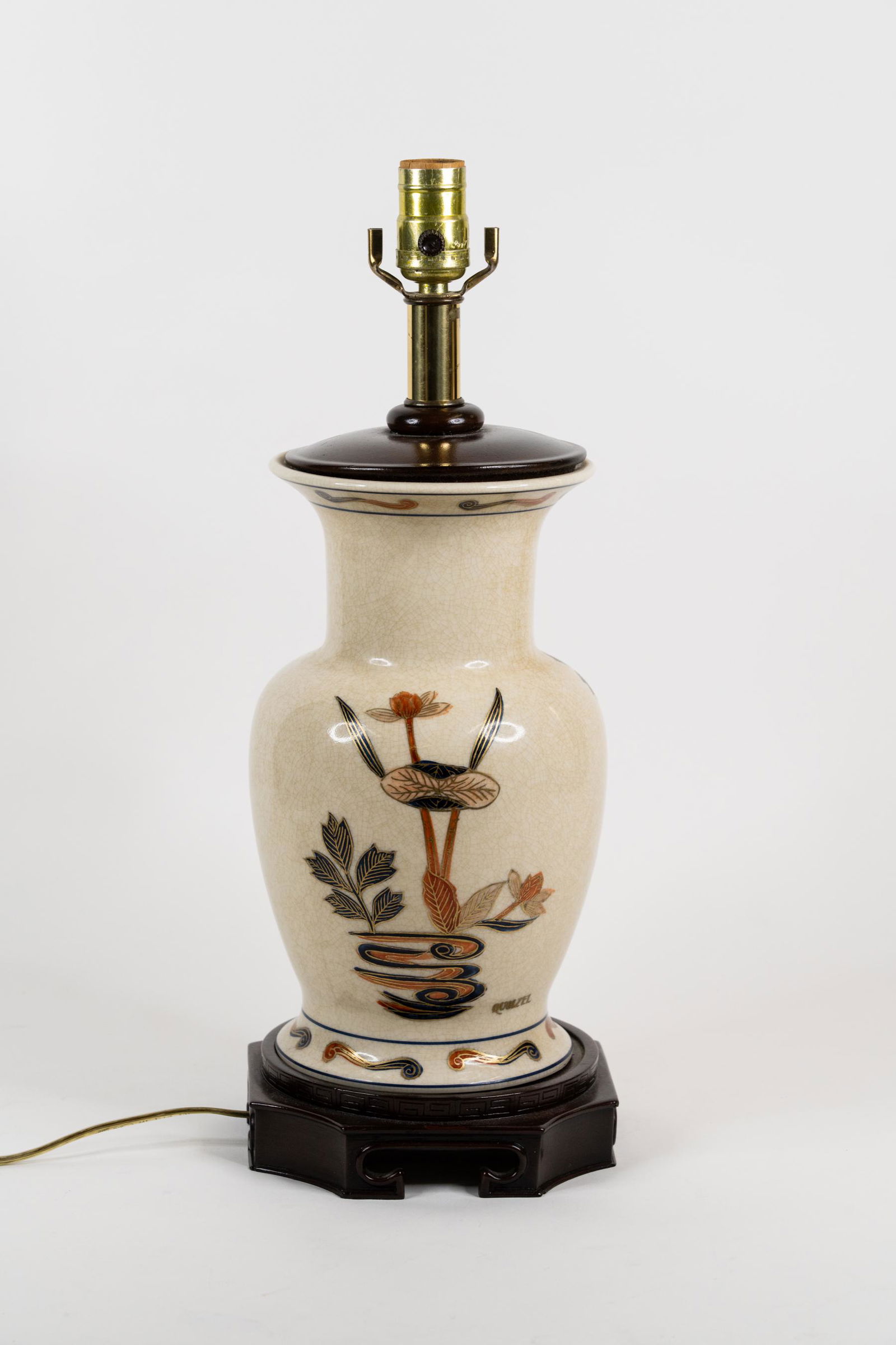 Quoizel Chinese Imperial Style Vase Table Lamp (1 of 4)