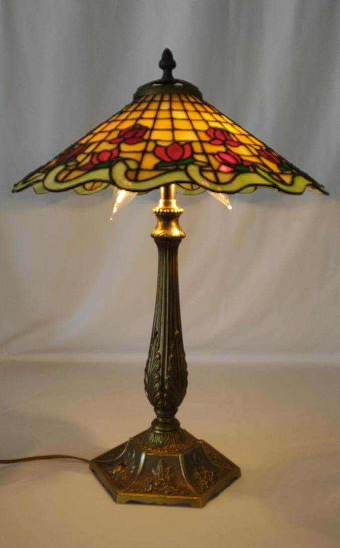 Tiffany Style Stained Glass & Brass Table Lamp (1 of 14)