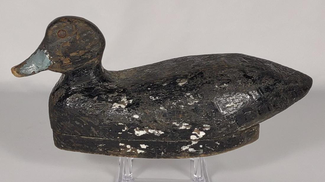 Antique Bluebill Decoy w/ Diamond Plate (1 of 12)