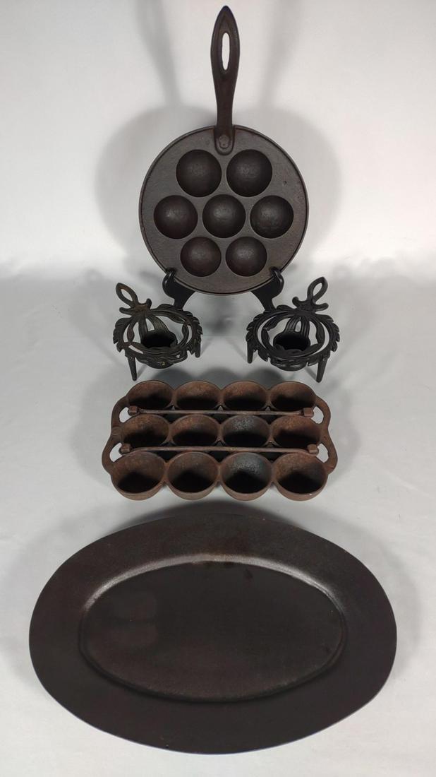 5 pc Cast Iron Danish Pan, Trivets, & Baking Pans (1 of 20)