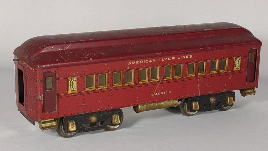 American Flyer Lines Passenger Train Car (1 of 14)