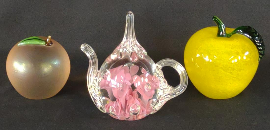 Three Art Glass Paperweights Lenox, Orient, Clair (1 of 14)