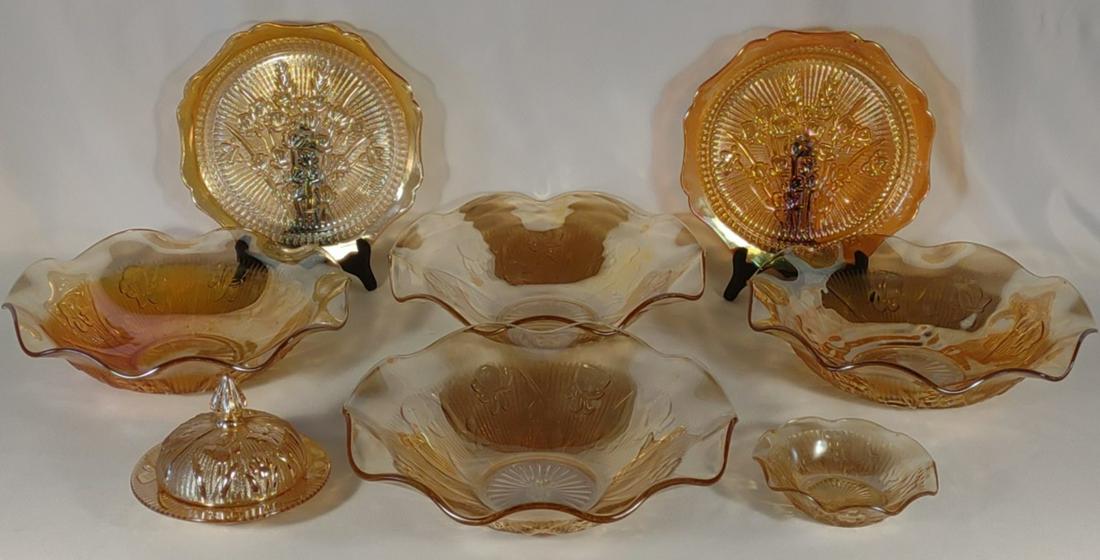 Jeannette Iris & Herringbone Iridescent Glass Set (1 of 14)