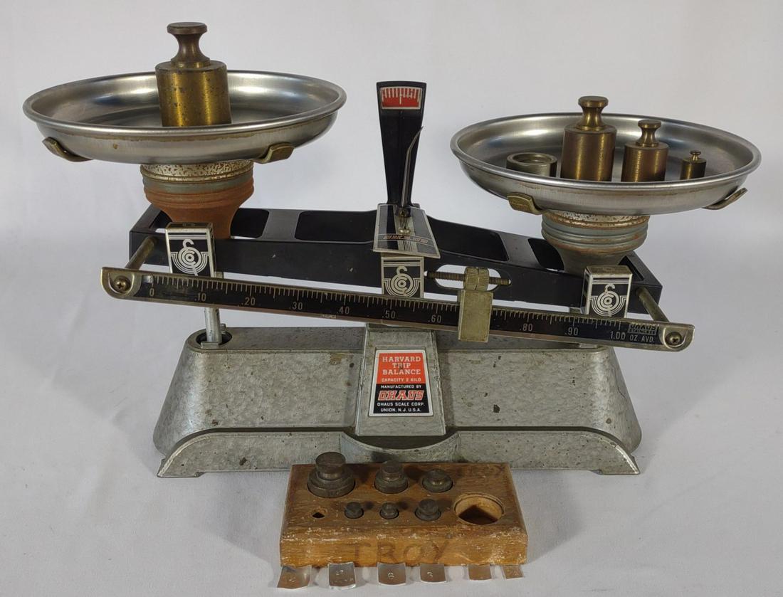Ohaus Harvard Trip Balance Scale w/ Weights (1 of 9)