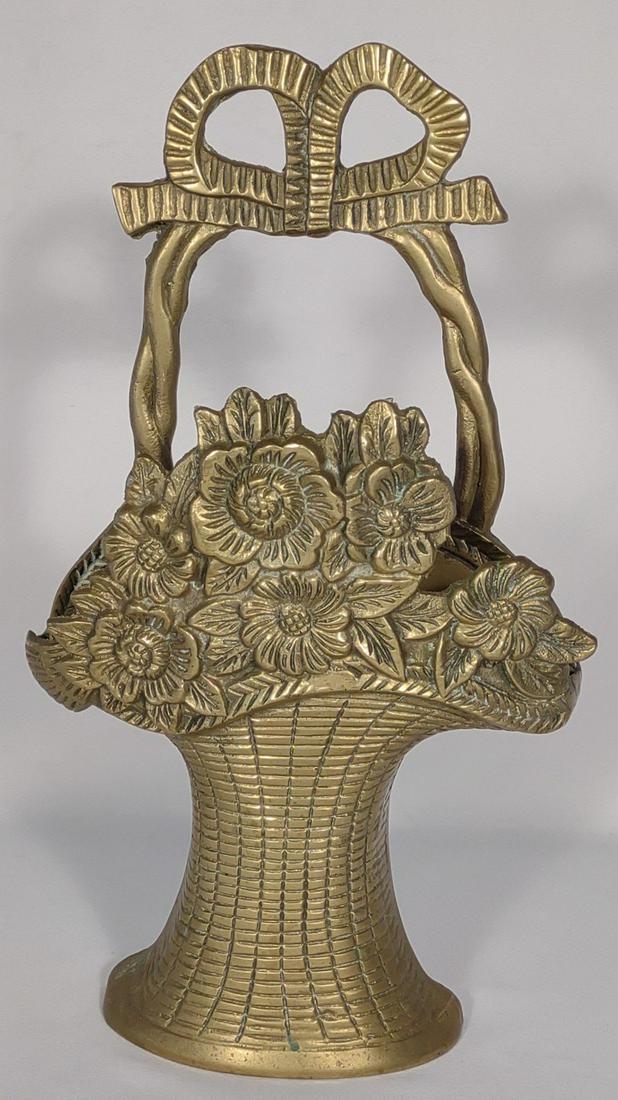 Vintage Brass Flower Basket Wall Pocket (1 of 12)
