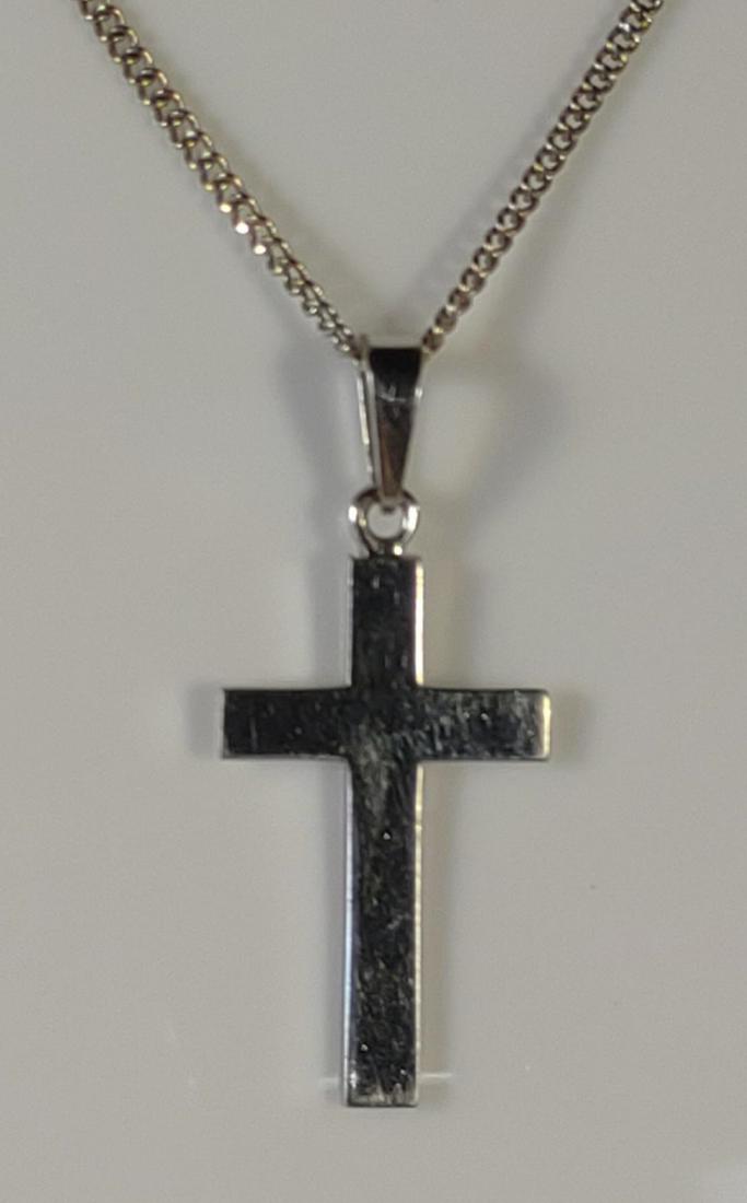14K White Gold Crucifix Pendant & Necklace Chain (1 of 8)