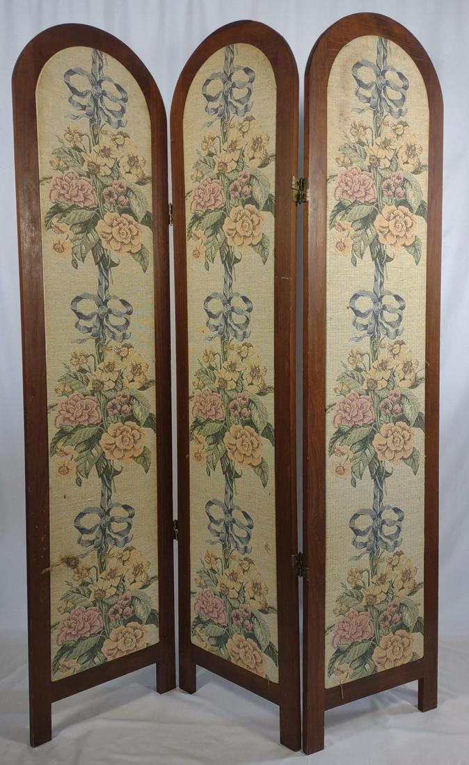 Vintage Embroidered Privacy Screen / Room Divider (1 of 7)
