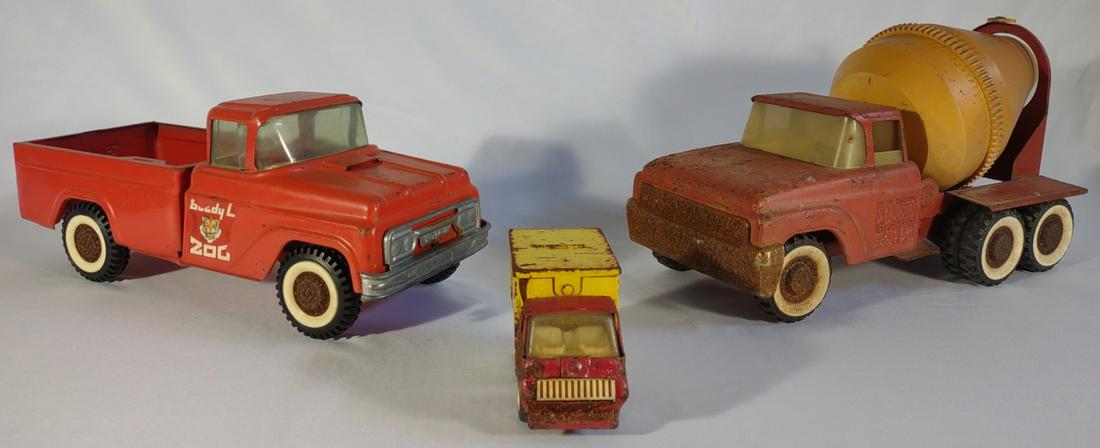 Structo, Buddy L & Tonka Toy Pressed Steel Trucks (1 of 19)
