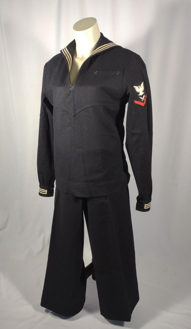 WWII US Navy Uniform (1 of 10)
