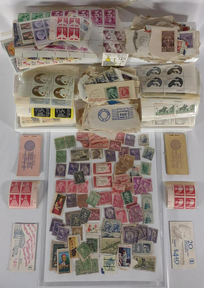 Collection of Vintage US Postage Stamps (1 of 11)