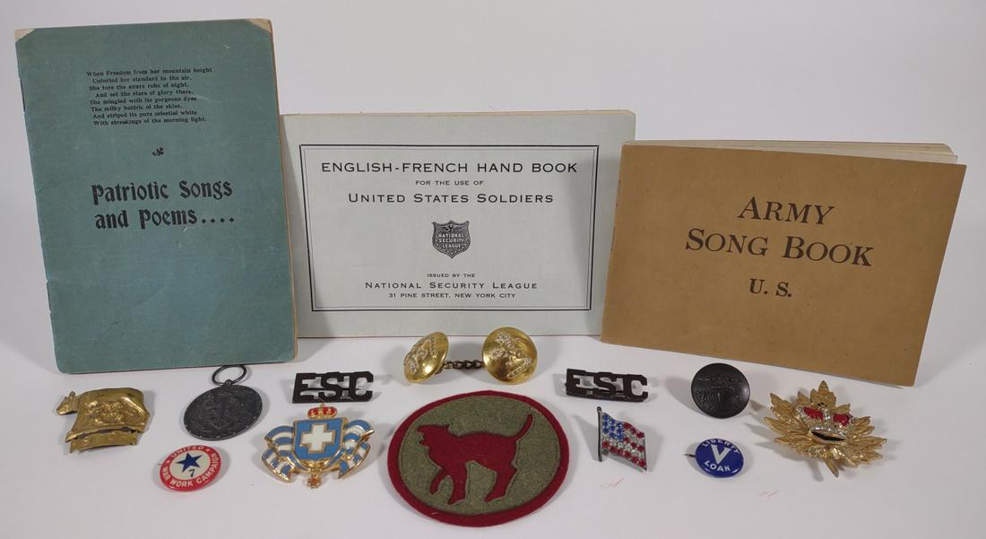 Civil, WWI & WWII Military Buttons, Pins & Books (1 of 13)