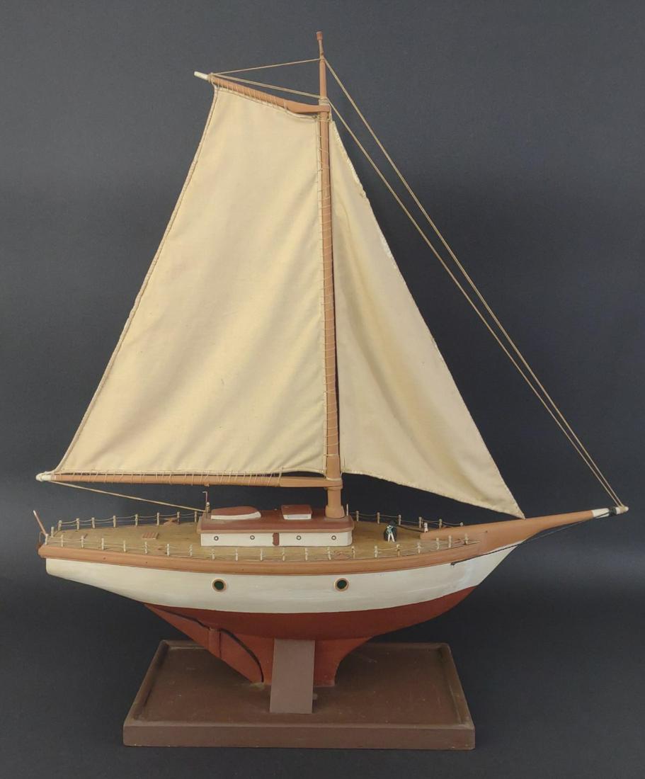 Sloop Pond Yacht Ship Model (1 of 10)