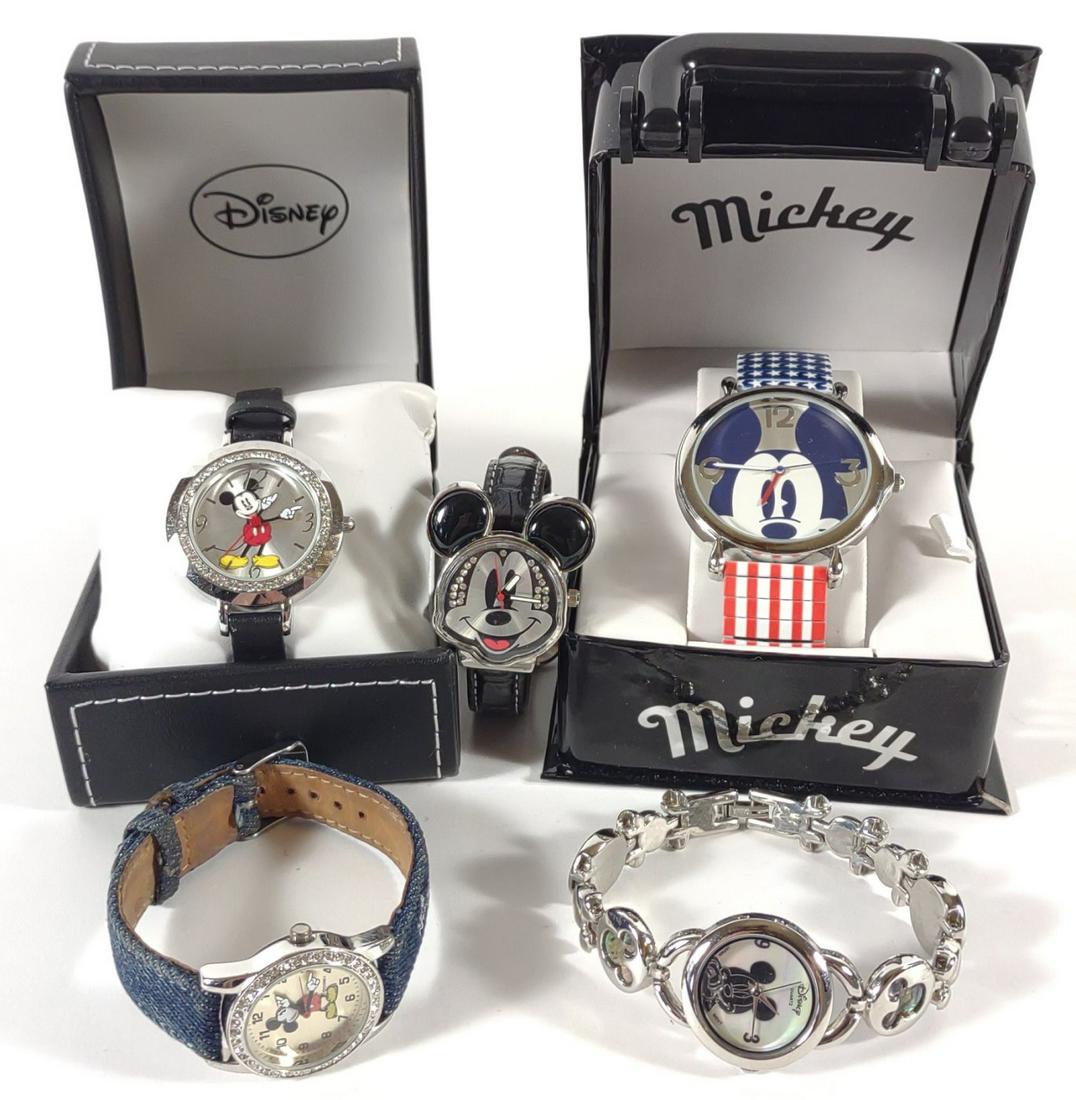 Five Mickey Mouse Wrist Watches (All Work) (1 of 14)