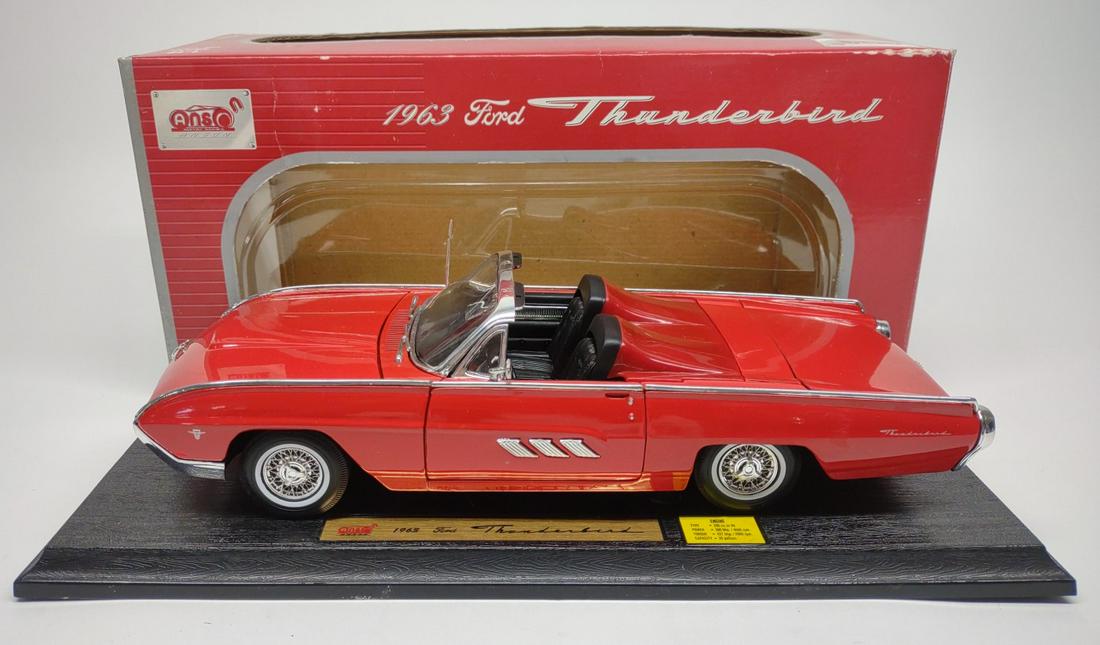 Anson 1963 Ford Thunderbird Die-cast Car (1 of 8)