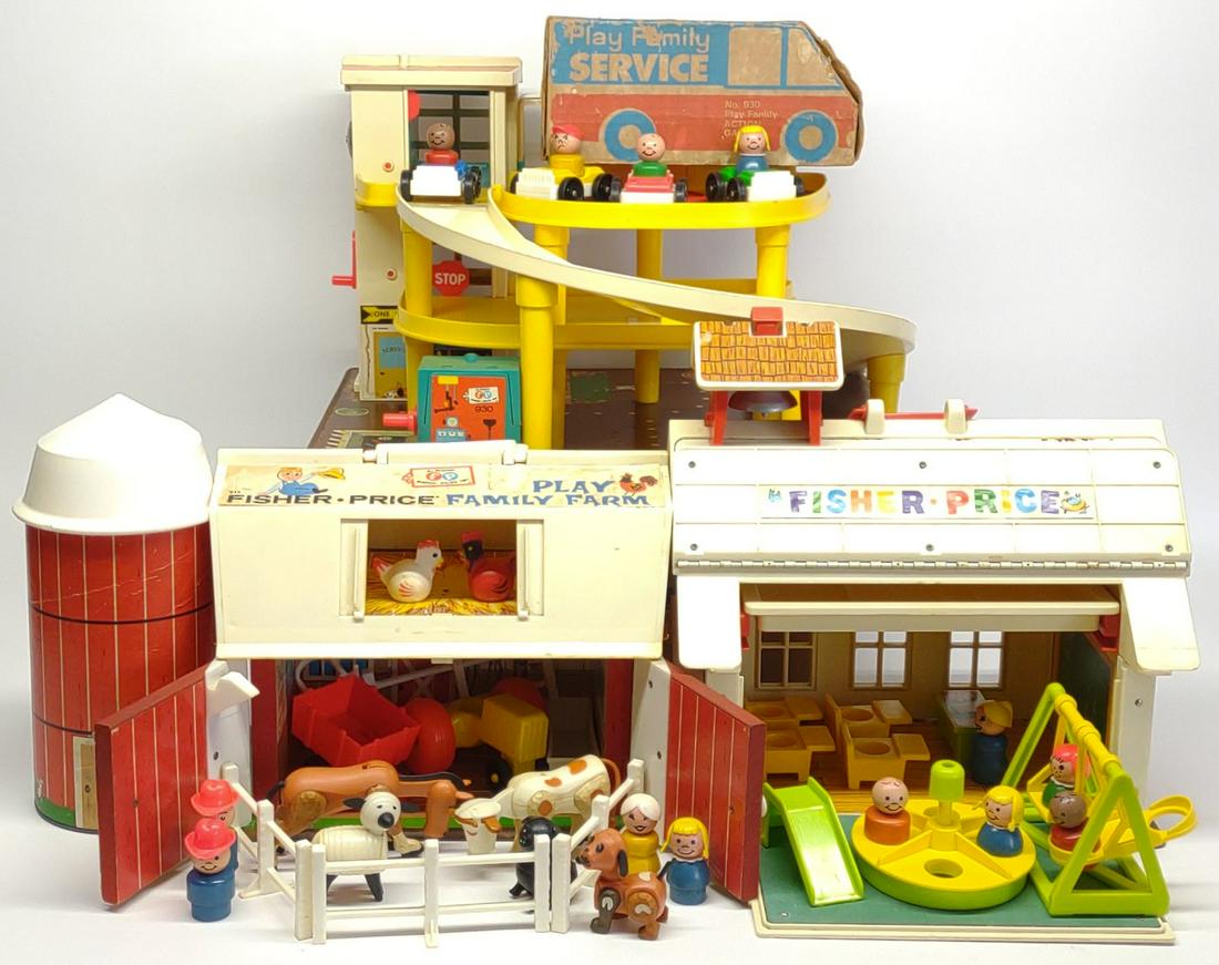 Vintage Fisher Price Play Family Toy Sets (1 of 20)