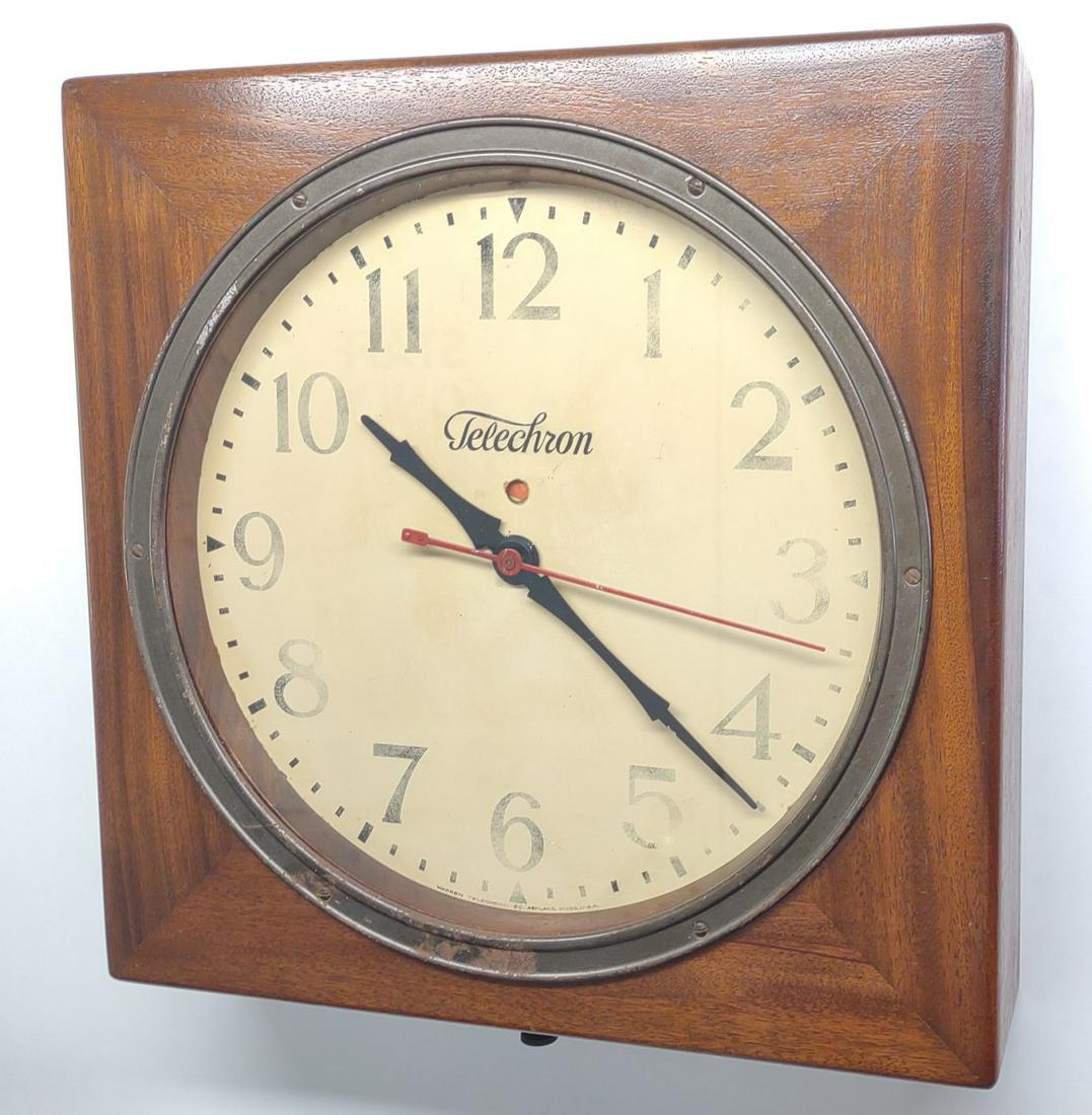 Vintage Warren Telechron Electric Clock (Works) (1 of 8)