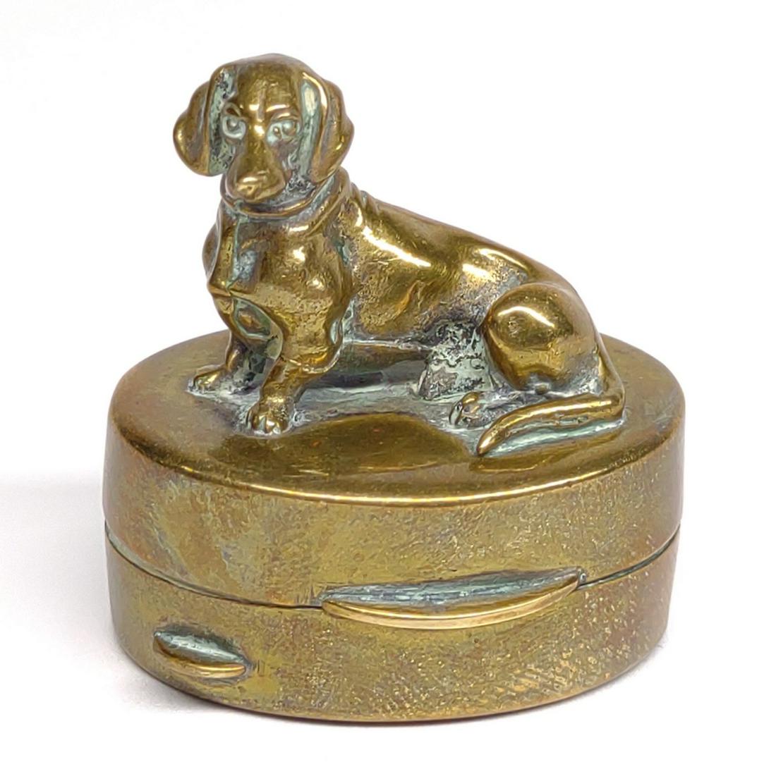 Dachshund Dog Brass Pill Box (Italian) (1 of 6)