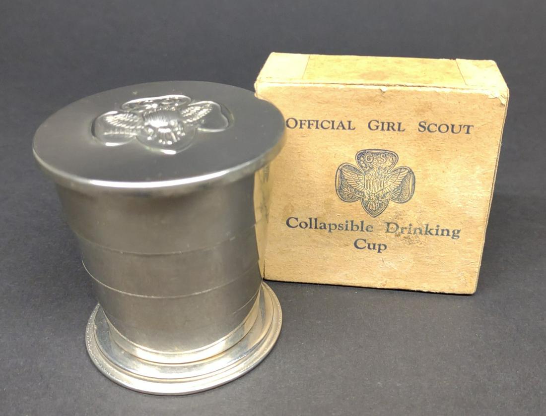 1930s Girl Scout Collapsible Drinking Cup w/ Box (1 of 8)