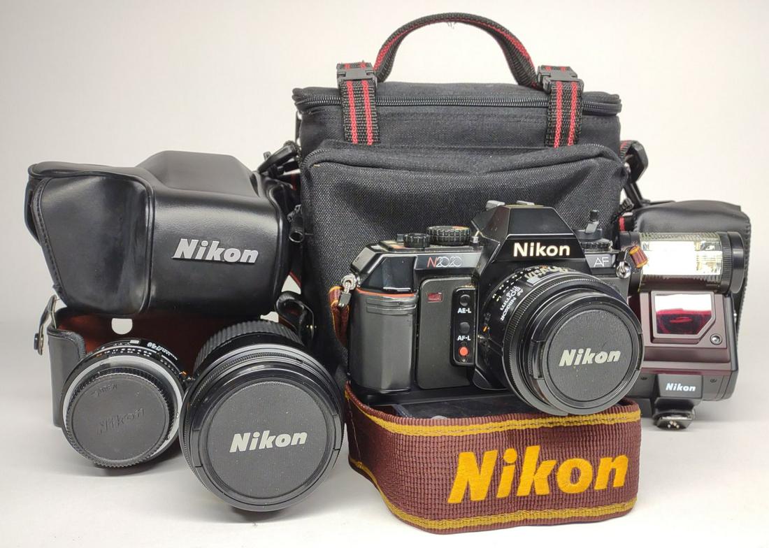 Nikon N2020 AF SLR Camera, Lenses & Accessories (1 of 14)