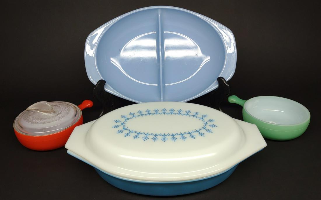 Vintage Pyrex Casseroles & Glasbake Bowls (1 of 11)