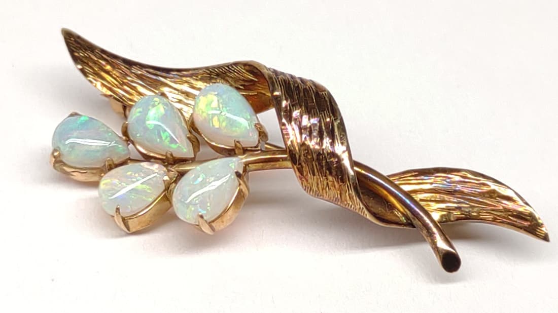 14k Gold & Opal Leaf Brooch (4.22g) (1 of 6)