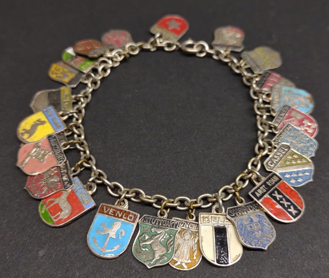 .800 Silver & Enamel European Charm Bracelet (1 of 8)