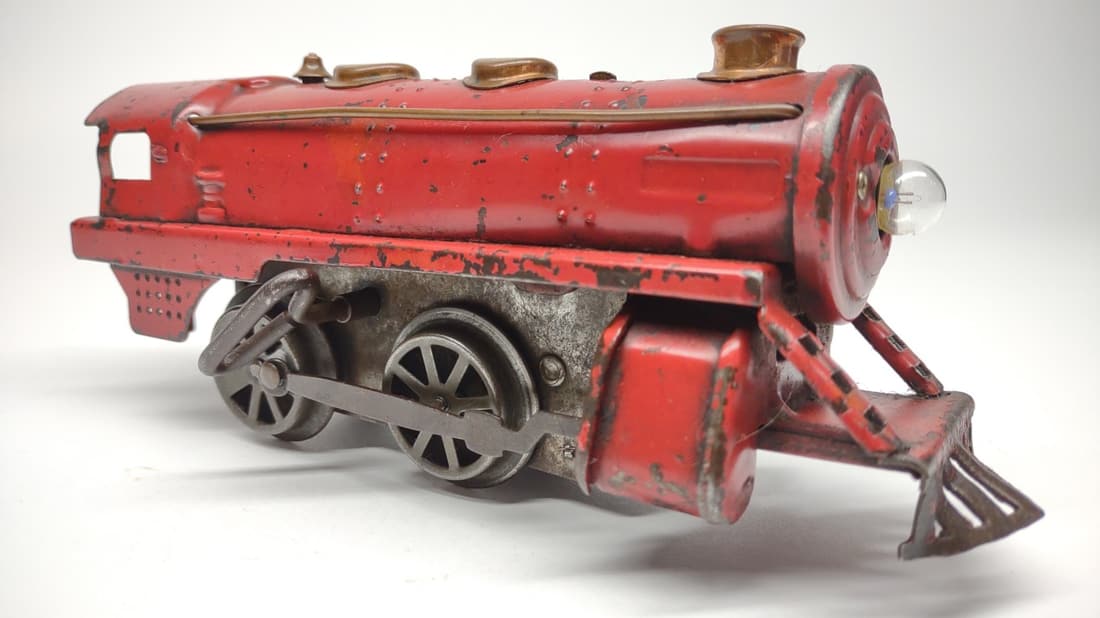 Pre-war American Flyer Wind-up Locomotive Train O (1 of 7)