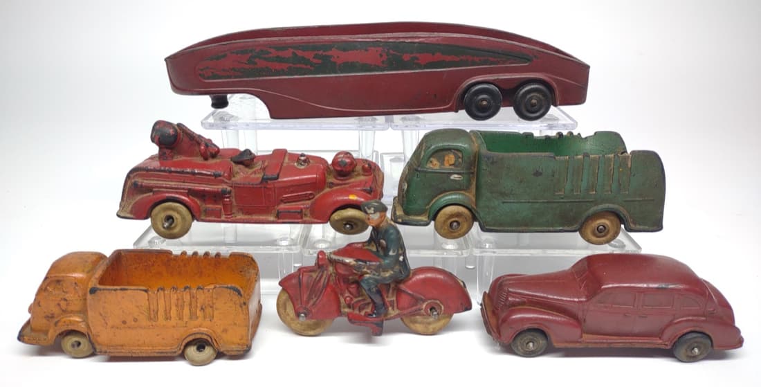 6 Auburn Rubber Toy Trucks & Motorcycle (1930-50s) (1 of 15)