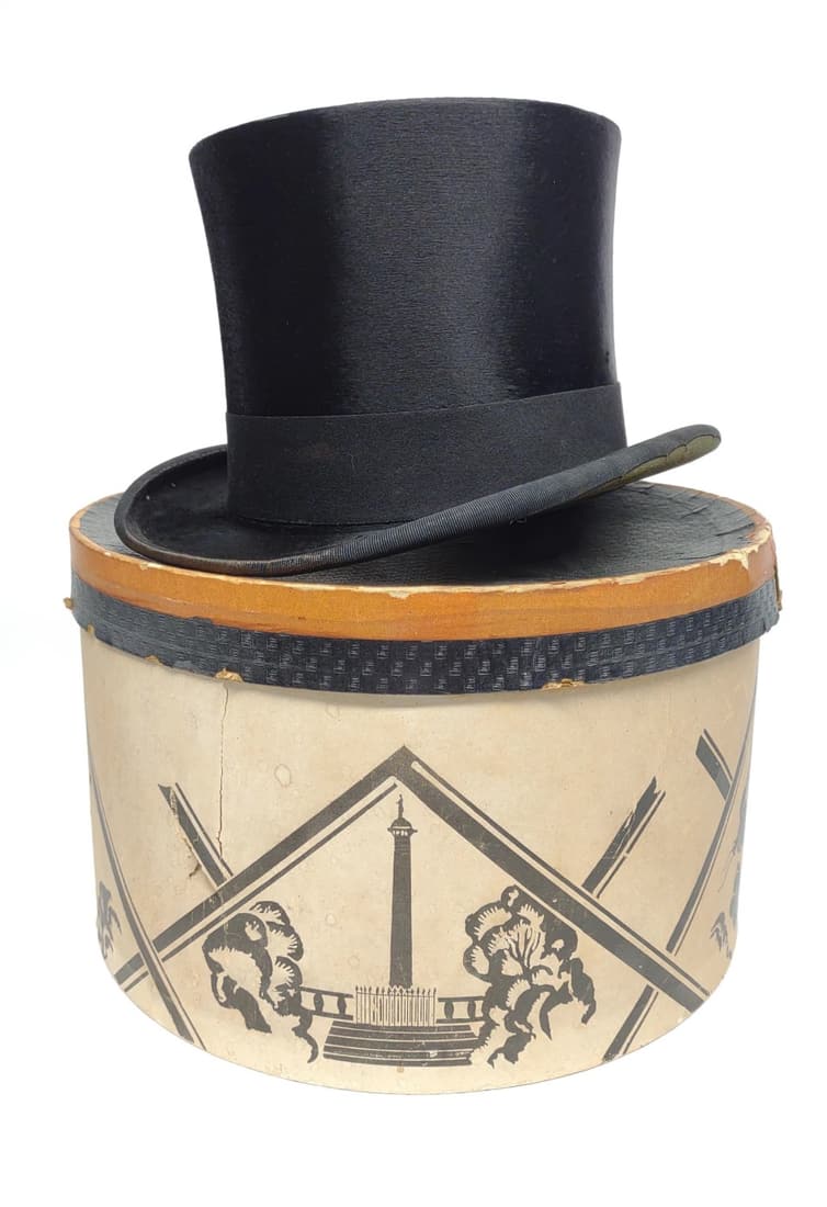 Knox Silk Evening Top Hat w/ Box (1 of 8)