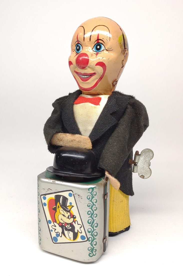 TN Japan Wind-Up Clown Magician Toy (1 of 6)